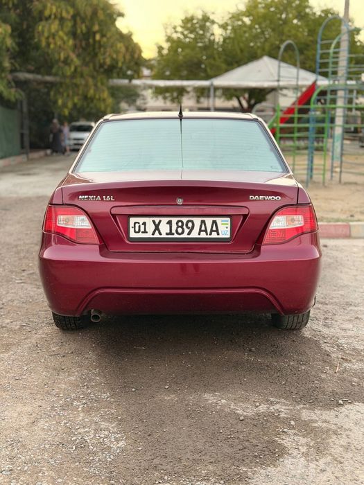 Nexia 2 1.6 DOHC LUX