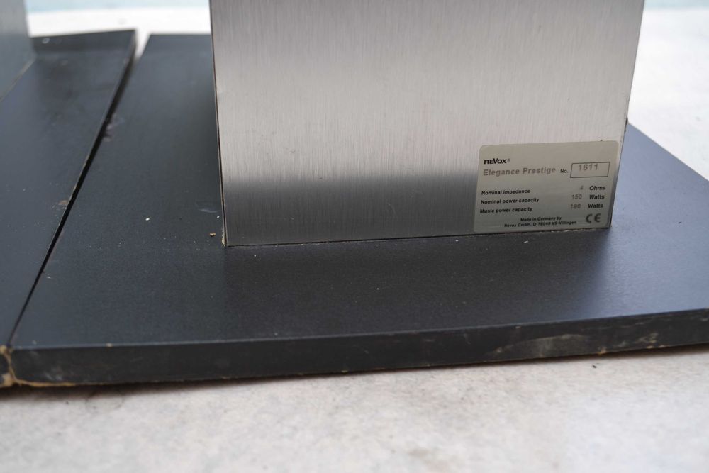 Boxe Revox Elegance Prestige