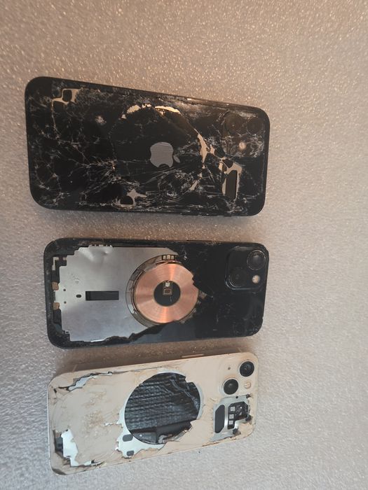 12/13 Iphone за части