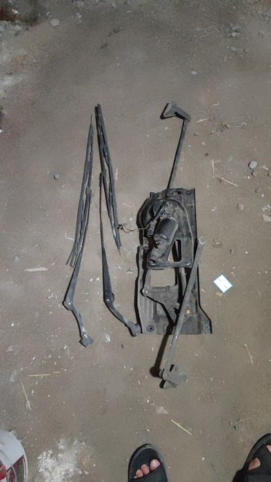 Моторчик дворников. Механизм дворников