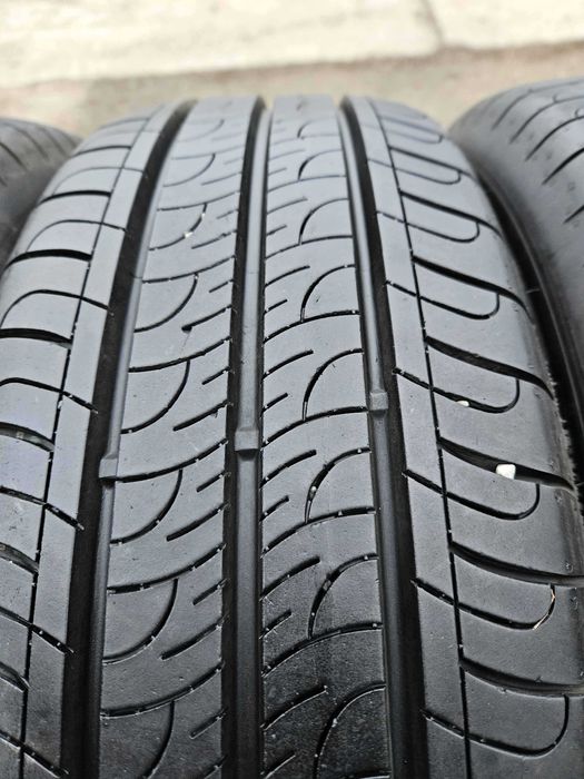 195/65 R16C • Vara • Goodyear Efficient Grip Cargo 100/98H | 4 buc | DOT 2022 | Pret/buc