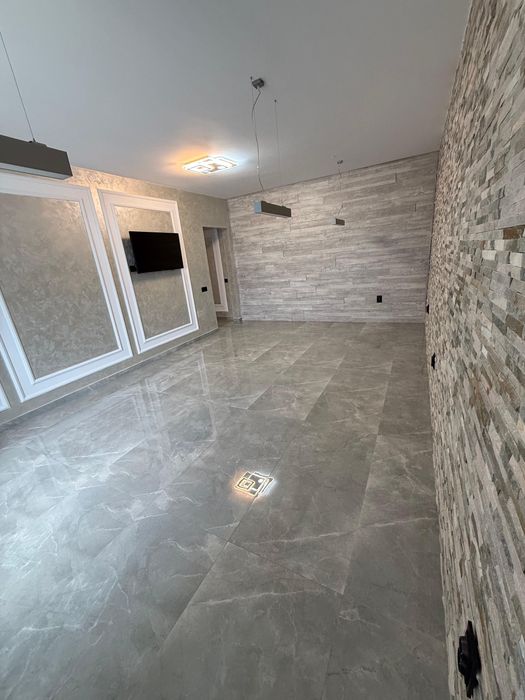 Apartament 2 camere, 62 mp utili, parter, semi-mobilat, Coresi - 135.000 €