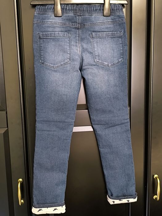 Blugi vatuiti  c&a 134cm