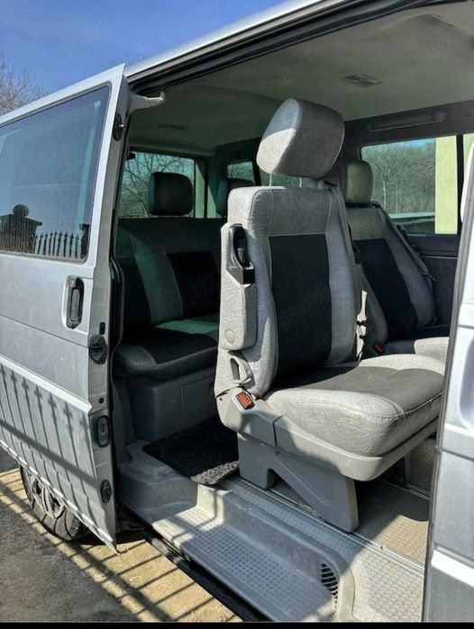 Volkswagen T4 Multivan 2.5 TDI AXG 6