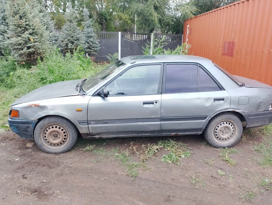 Продам мазду 323 bg 1992г.в