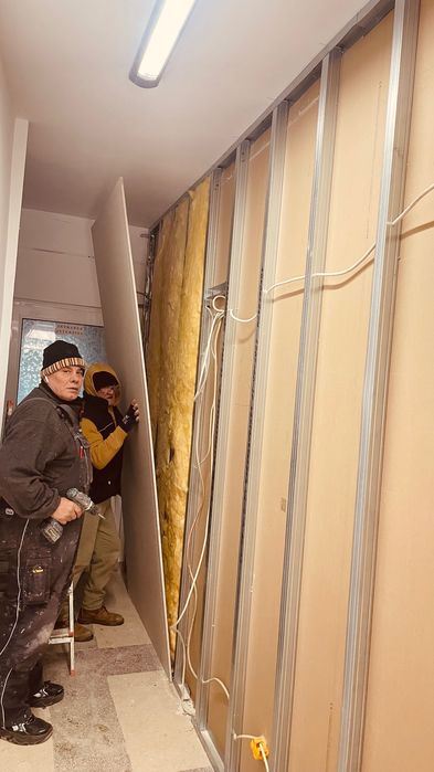 Lucrari constructii interioare si exterioare