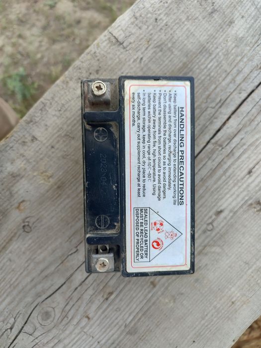 Продаю аккумулятор для мопеда новый