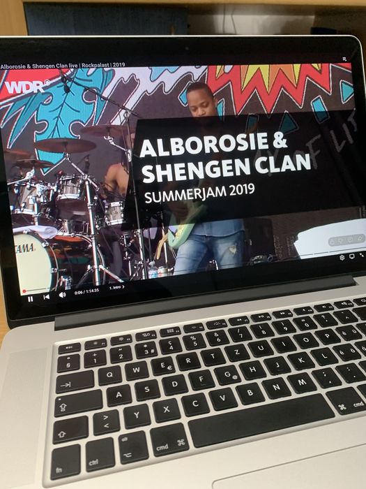 MacBook Pro Intel I7 16Gb 256 Gb impecabil