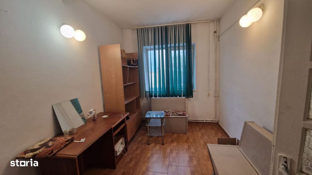 Vila, 120mp, 1 mai, zona Spitalul nr. 1