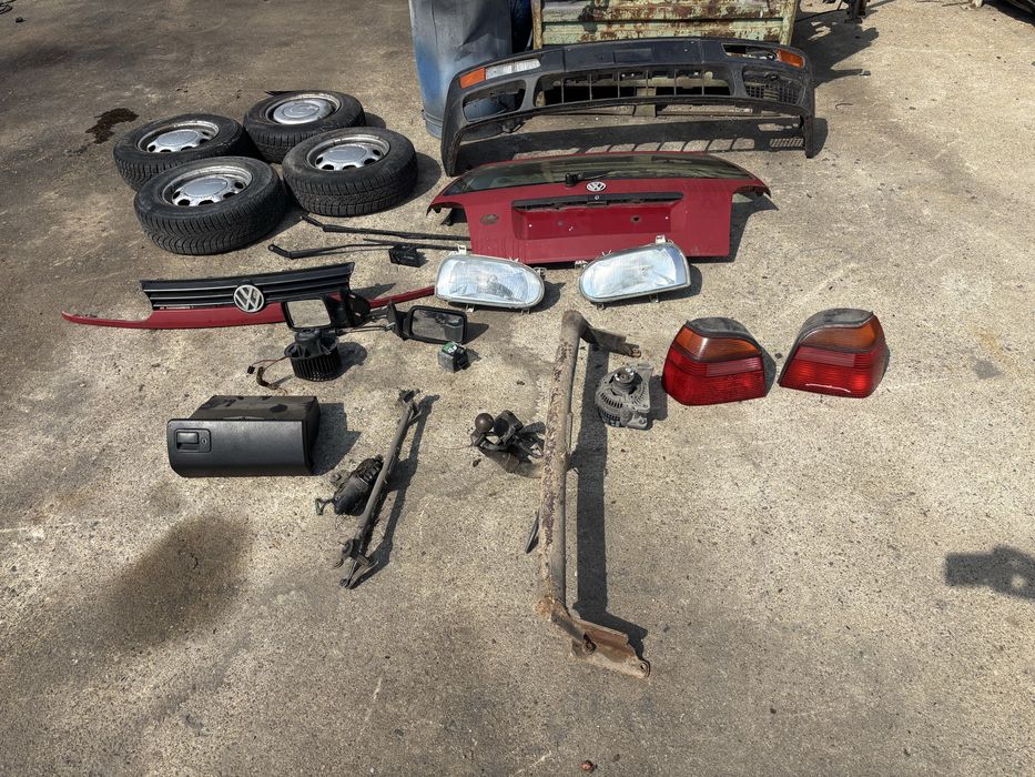 VW GOLF Фолксваген голф 3  НА ЧАСТИ 1,8  Golf