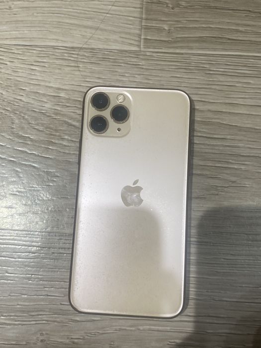 Продам айфон 11 про