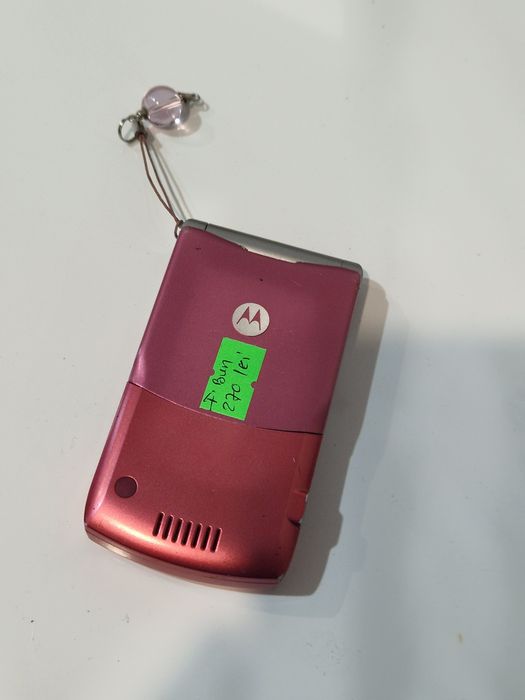 Telefon Motorola v3