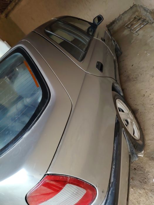 Nissan Sunny продам