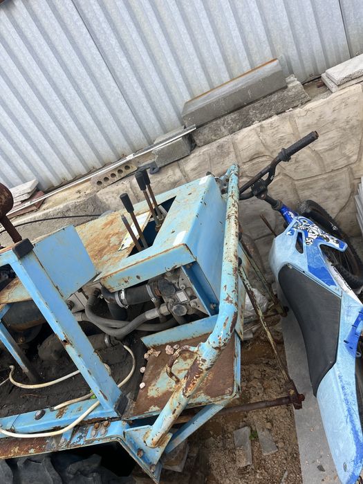 Продам траншеекопатель бара