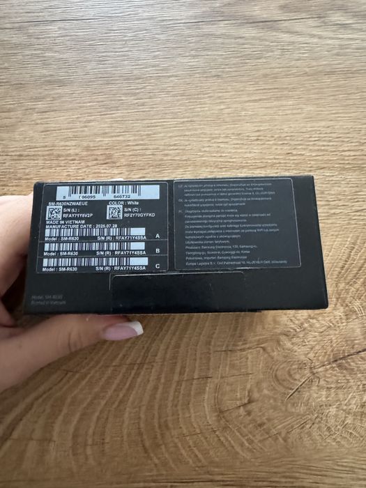 Чисто нови неразопаковани безжични слушалку Samsung Galaxy Buds 3 Pro