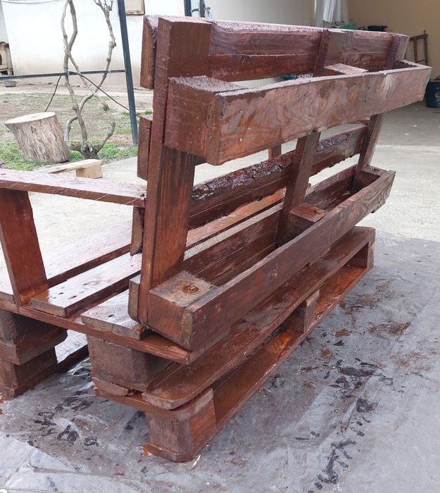 Balansoar, Banca de grădină.