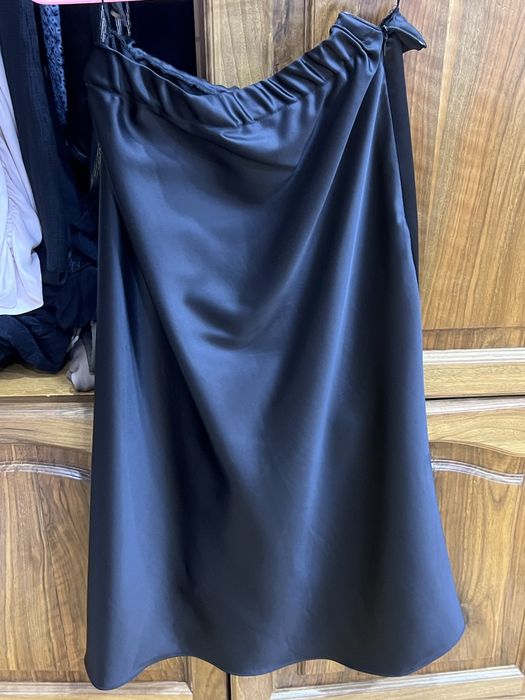 Женская Юбка атласная черная