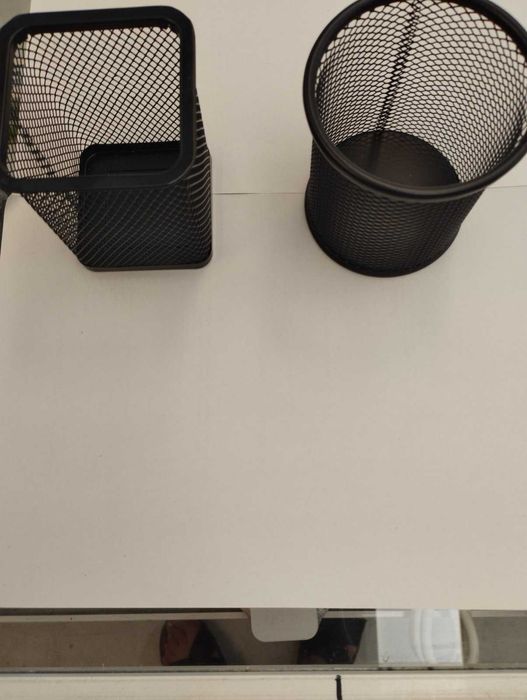 моливник метален - органайзер за бюро