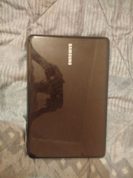 Продам ноутбук Samsung
