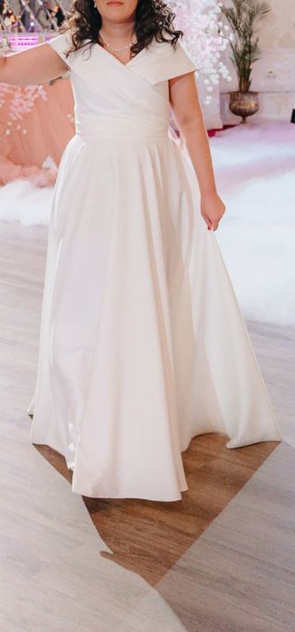 Vând rochie de mireasă Fiona SN-195