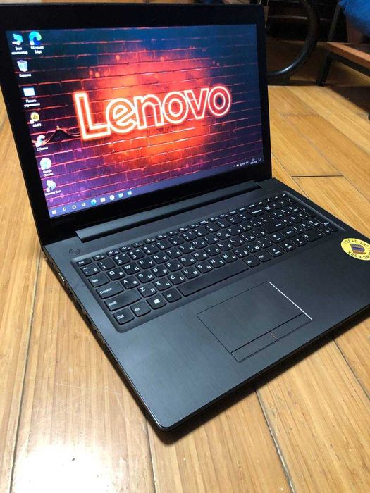 Мощный Ноутбук Lenovo Intel i7 работает шустро SSD Видеокарта NVIDIA