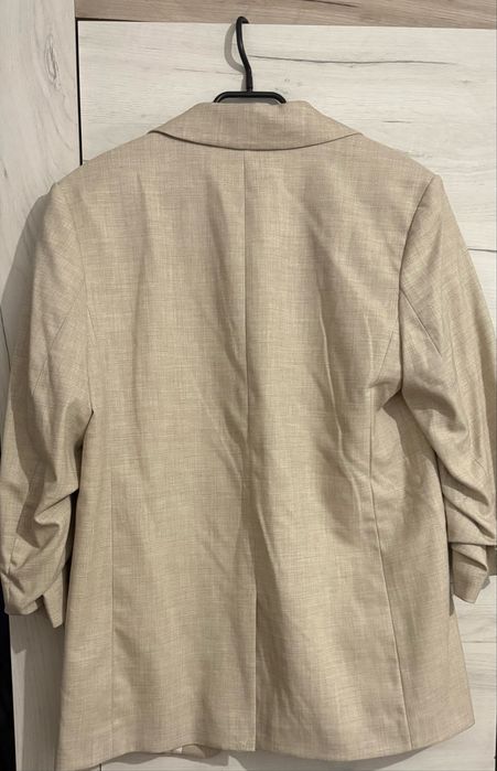 Vând sacou H&M dama