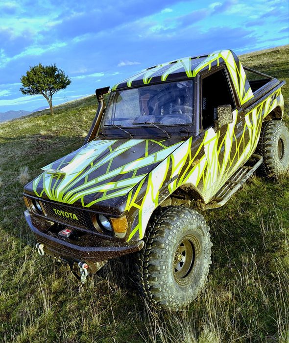 TOYOTA Land Cruiser 0 — imagine 4