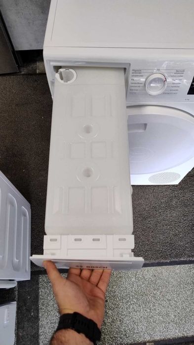 A+++ Сушилня с термопомпа Bosch-Бош Series 6 8 кг AntiVibration Design