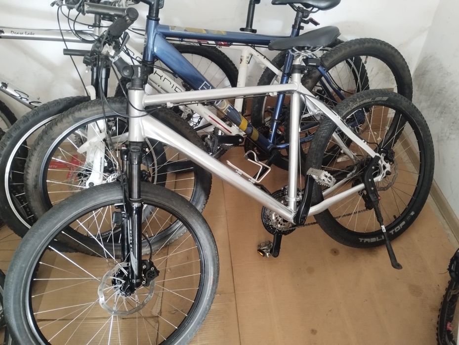 Bicicleta MTB ( frâne pe disc)