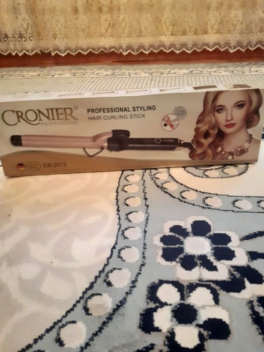 Плойка  CRONIER новый...