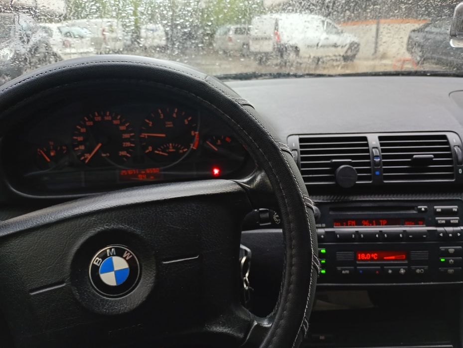 Vând BMW E46 cu acte în regulă