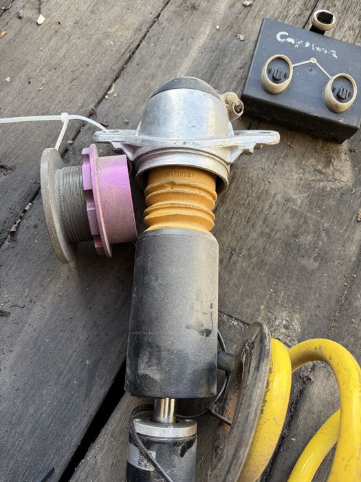 Задно регулируемо окачване KW за skoda superb 3