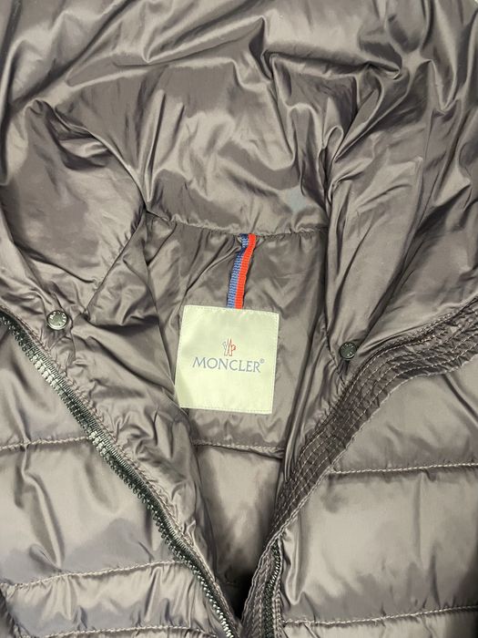 Лилаво, дълго яке Moncler