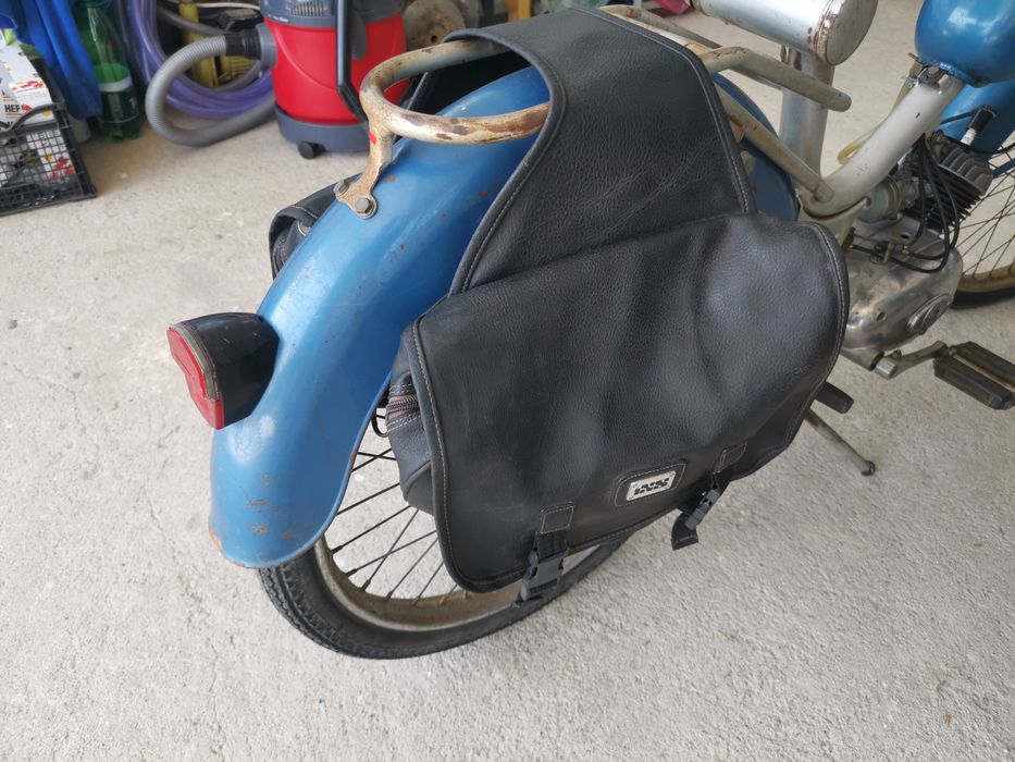 Genti moto, marca IXS