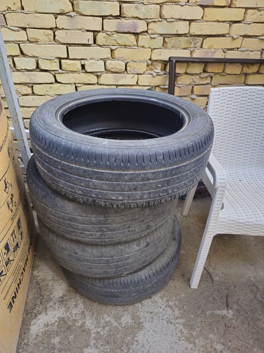 Продам шины R18/215