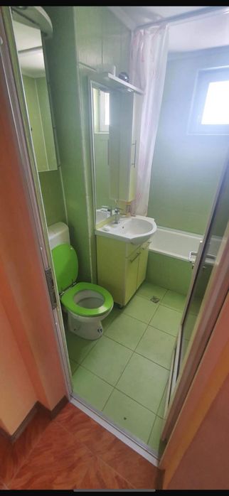 Apartament de închiriat