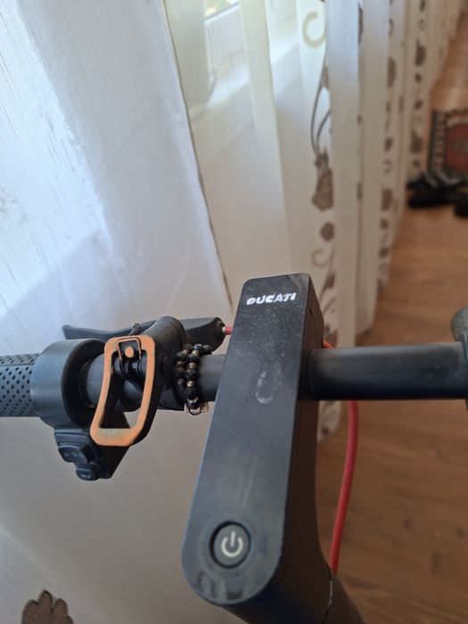 Trotrineta ducati evo 1 pro