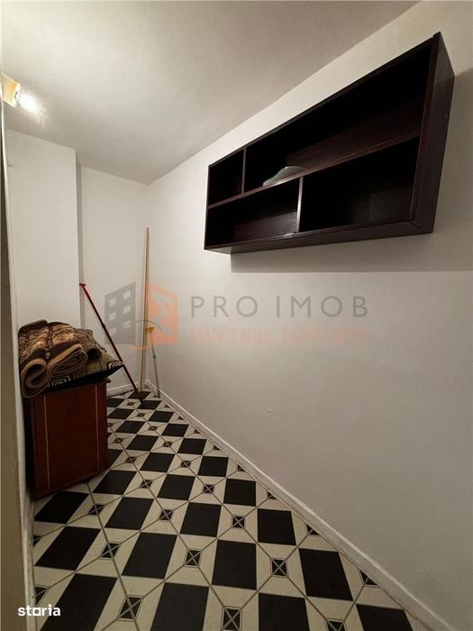 Apartament 3 camere cf 1 semidecomandat  zona Unirii Sud