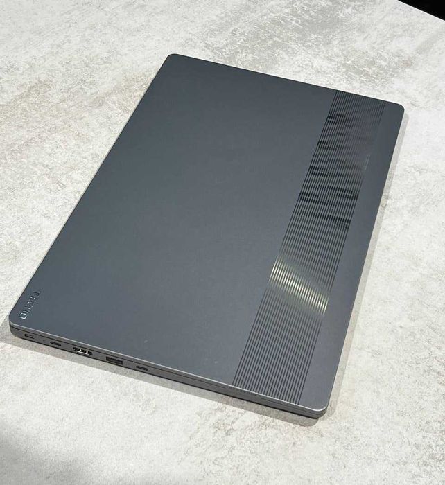 Tecno Megabook T1 intel i5-1035g7 16/512 Display 15'6 FHD IPS