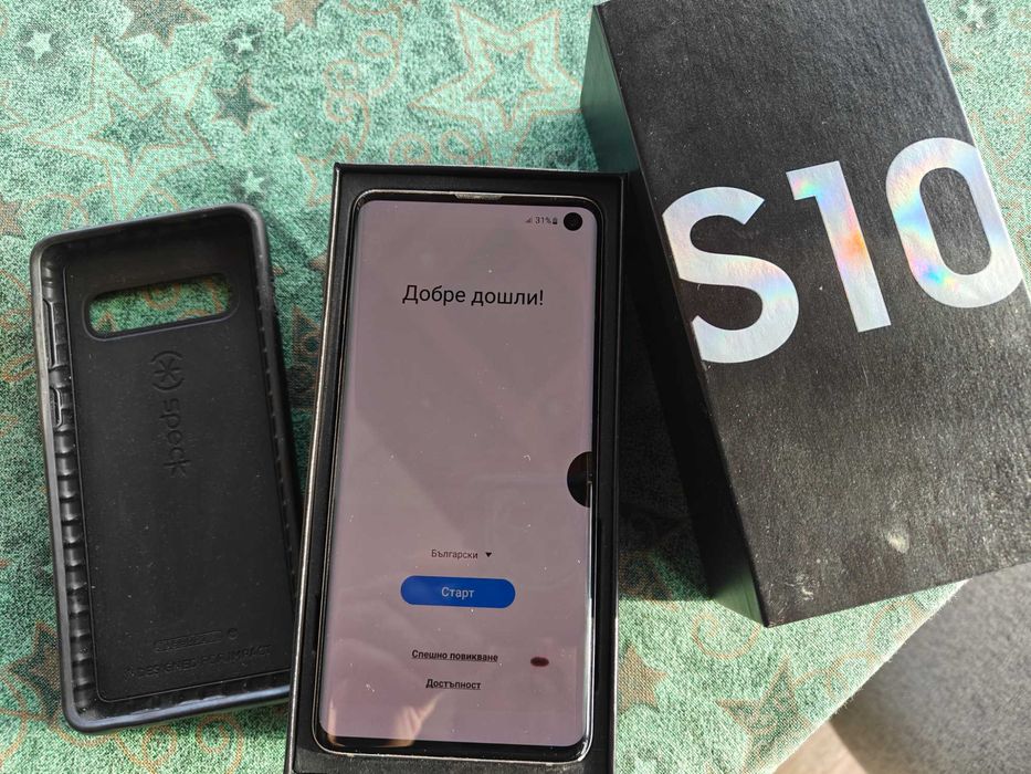 Samsung Galaxy S10 + Speck case + зарядно + AKG слушалки