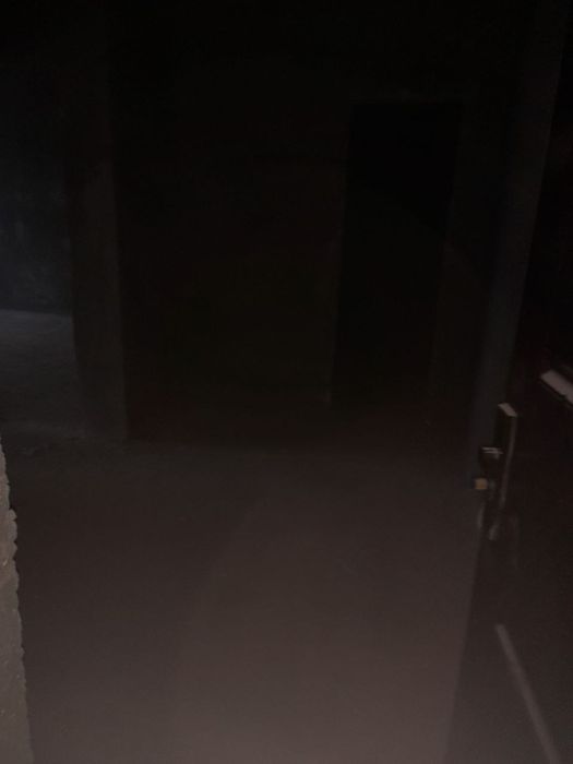 Samarqand aziz bozircha oldidan 1 xonlai uy sotiladi 47