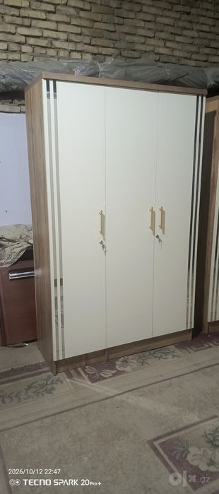 Mebellar sotiladi