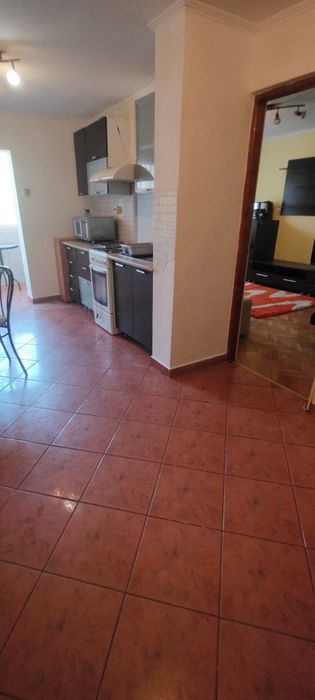 Inchiriez ap 2 camere