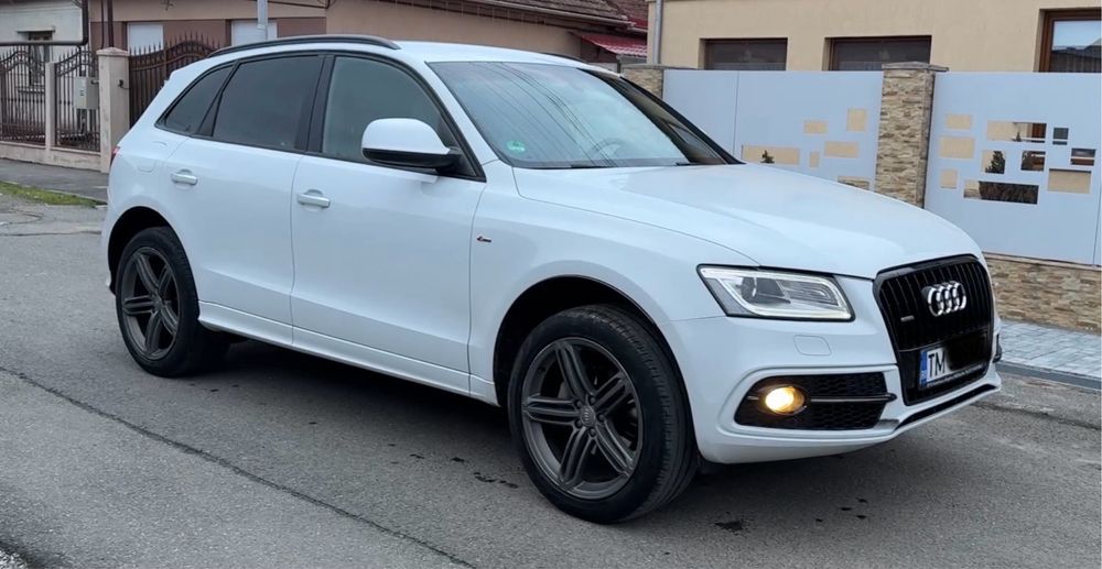 Audi Q5 S-line quattro
