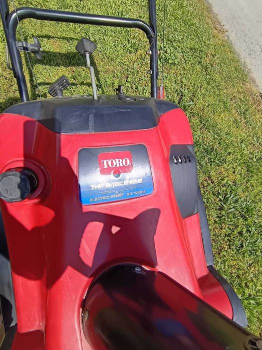 Снегорин TORO 7к.с. 60см USA
