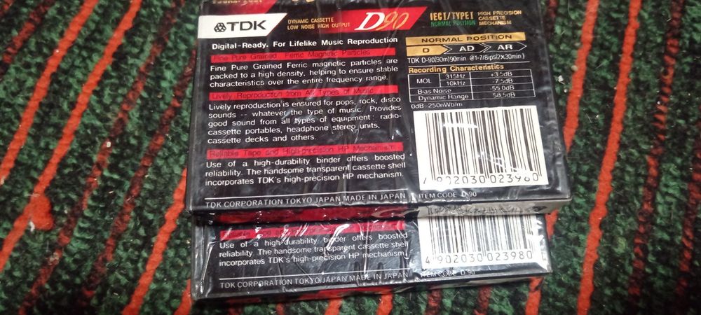 Продам кассеты. TDK