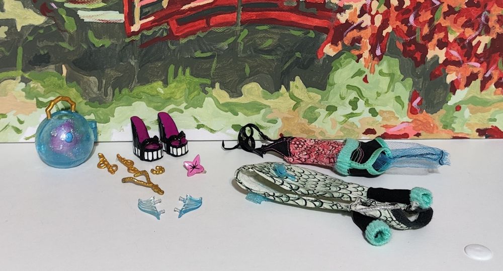 Одежда, аксессуары для кукол