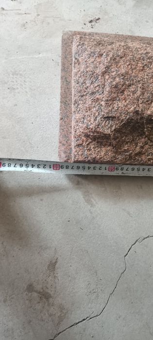 Камень Гранит 30х60см