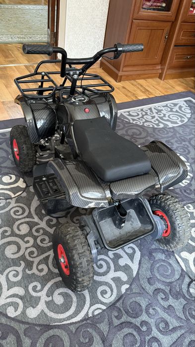 Электромобиль детский