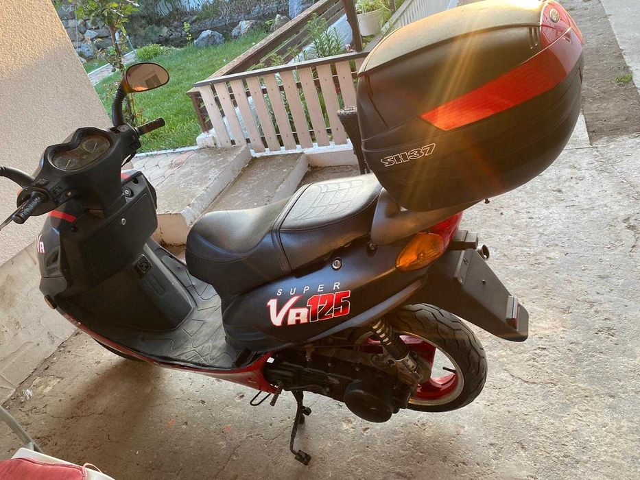 Vând scuter 125cc adus din Germania